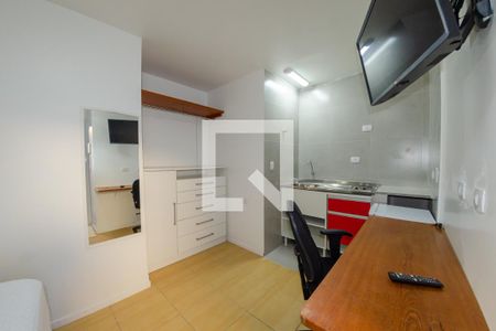 Cozinha de kitnet/studio para alugar com 1 quarto, 28m² em Córrego Grande, Florianópolis