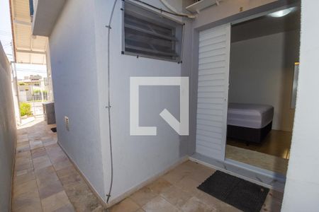 Studio para alugar com 28m², 1 quarto e sem vaga Studio para alugar com 28m², 1 quarto e sem vagaEntrada