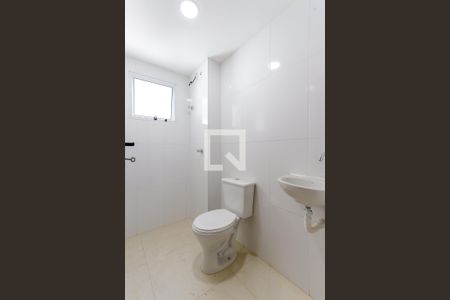 Apartamento à venda com 32m², 2 quartos e sem vaga Apartamento à venda com 32m², 2 quartos e sem vagaBanheiro
