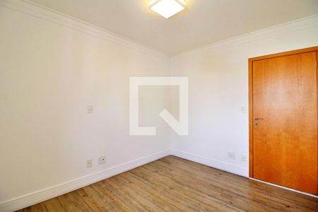 Apartamento à venda com 98m², 3 quartos e 3 vagasQuarto 3