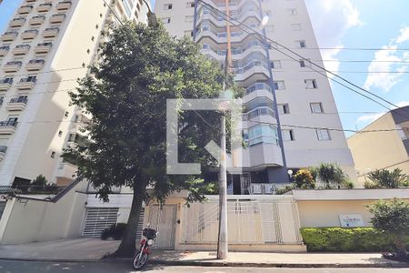 Apartamento à venda com 98m², 3 quartos e 3 vagasFachada