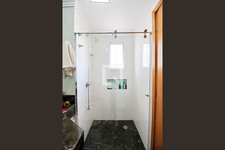 Apartamento à venda com 98m², 3 quartos e 3 vagasBanheiro da Suíte