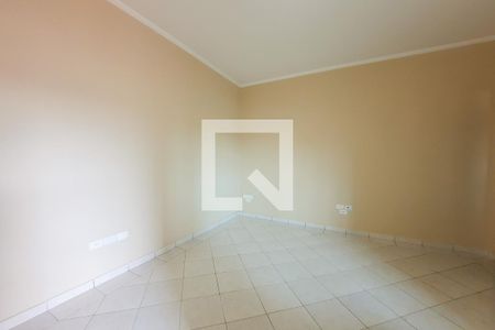 Casa para alugar com 155m², 3 quartos e 2 vagas Casa para alugar com 155m², 3 quartos e 2 vagasSuíte