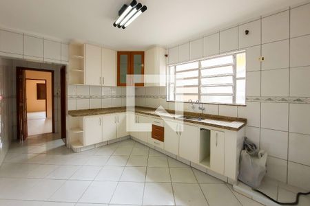 Casa para alugar com 155m², 3 quartos e 2 vagas Casa para alugar com 155m², 3 quartos e 2 vagasCozinha