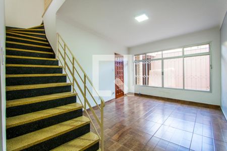 Sala de casa para alugar com 3 quartos, 143m² em Vila Alzira, Santo André