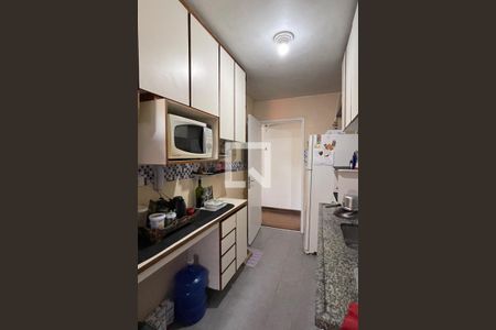Cozinha de apartamento para alugar com 3 quartos, 70m² em Jardim Ubirajara (zona Sul), São Paulo