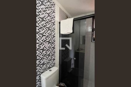 Apartamento para alugar com 70m², 3 quartos e 1 vaga Apartamento para alugar com 70m², 3 quartos e 1 vagaBanheiro da Suíte