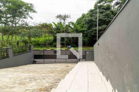 Casa para alugar com 400m², 3 quartos e 4 vagasEntrada