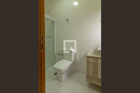 Casa para alugar com 400m², 3 quartos e 4 vagasBanheiro da Suíte 2