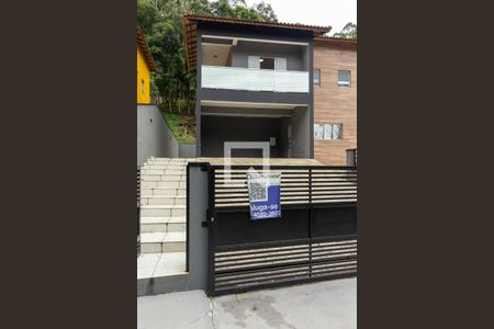 Casa para alugar com 400m², 3 quartos e 4 vagasFrente