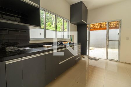 Casa para alugar com 400m², 3 quartos e 4 vagasCozinha