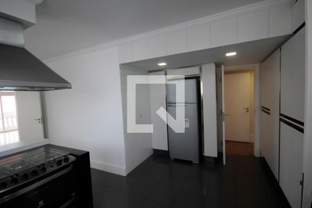 Apartamento à venda com 200m², 3 quartos e 3 vagasCozinha