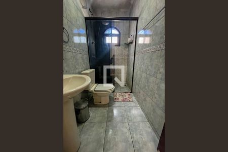 Casa à venda com 300m², 2 quartos e 6 vagasBanheiro