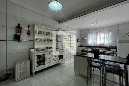 Casa à venda com 300m², 2 quartos e 6 vagasCozinha