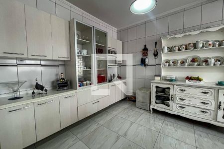 Casa à venda com 300m², 2 quartos e 6 vagasCozinha