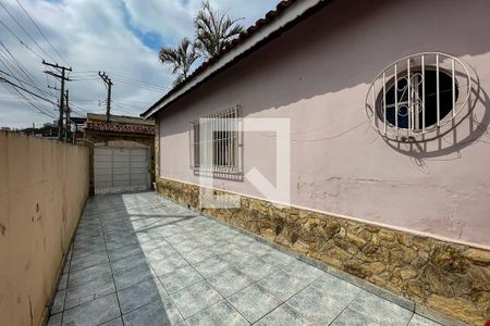 Casa à venda com 300m², 2 quartos e 6 vagasGaragem/Quintal