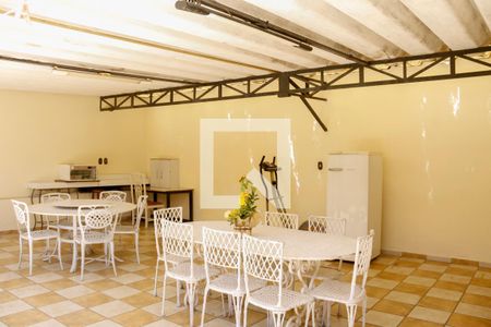 Casa para alugar com 230m², 3 quartos e 6 vagas Casa para alugar com 230m², 3 quartos e 6 vagasQuintal