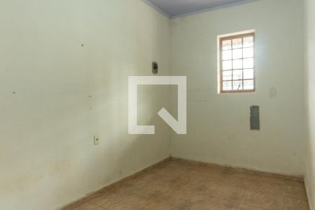 Quarto de casa à venda com 6 quartos, 484m² em Samambaia Norte (samambaia), Brasília