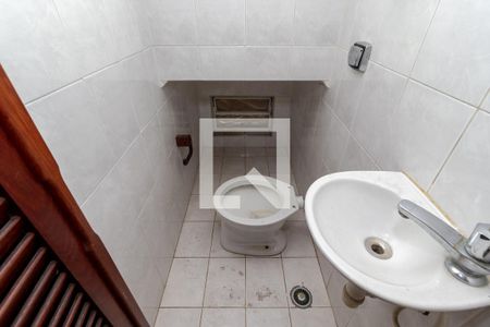 Casa à venda com 160m², 3 quartos e 4 vagasLavabo