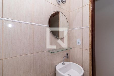 Casa à venda com 160m², 3 quartos e 4 vagasBanheiro 2