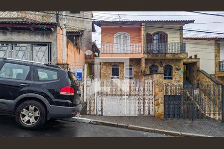 Casa à venda com 160m², 3 quartos e 4 vagasFachada