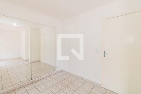 Casa à venda com 220m², 4 quartos e 3 vagas Casa à venda com 220m², 4 quartos e 3 vagasQuarto 4