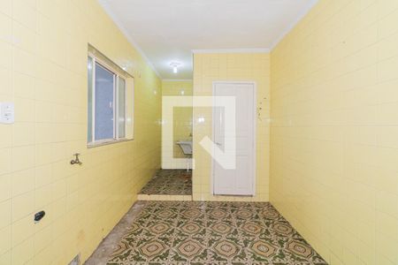 Casa à venda com 220m², 4 quartos e 3 vagas Casa à venda com 220m², 4 quartos e 3 vagasÁrea de Serviço