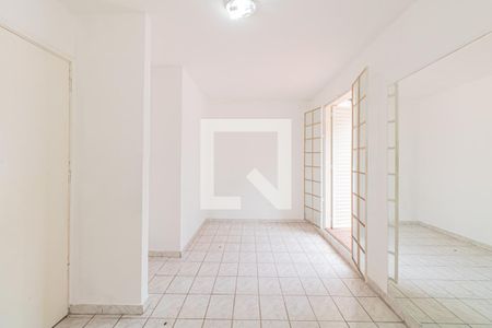 Casa à venda com 220m², 4 quartos e 3 vagas Casa à venda com 220m², 4 quartos e 3 vagasQuarto 4