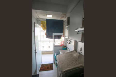 Apartamento à venda com 67m², 2 quartos e 1 vaga Apartamento à venda com 67m², 2 quartos e 1 vagaÁrea de Serviço