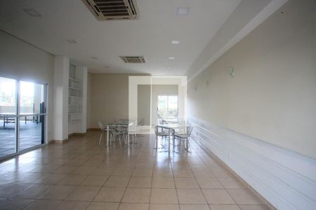 Apartamento à venda com 67m², 2 quartos e 1 vaga Apartamento à venda com 67m², 2 quartos e 1 vagaÁrea comum - Salão de festas