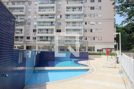 Apartamento à venda com 67m², 2 quartos e 1 vaga Apartamento à venda com 67m², 2 quartos e 1 vagaÁrea comum - Piscina