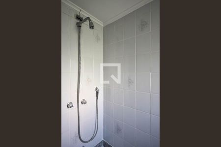 Apartamento para alugar com 110m², 3 quartos e 2 vagas Apartamento para alugar com 110m², 3 quartos e 2 vagasChuveiro do banheiro da suíte