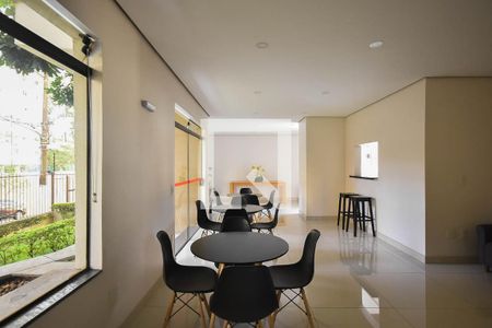 Apartamento para alugar com 110m², 3 quartos e 2 vagas Apartamento para alugar com 110m², 3 quartos e 2 vagasSalão de festa