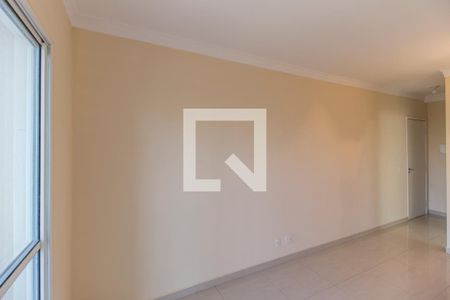 Sala de TV de apartamento para alugar com 2 quartos, 60m² em Jardim Tupanci, Barueri