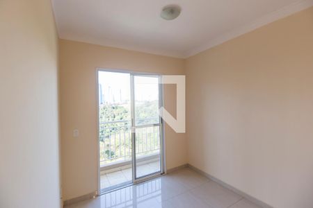 Sala de TV de apartamento para alugar com 2 quartos, 60m² em Jardim Tupanci, Barueri