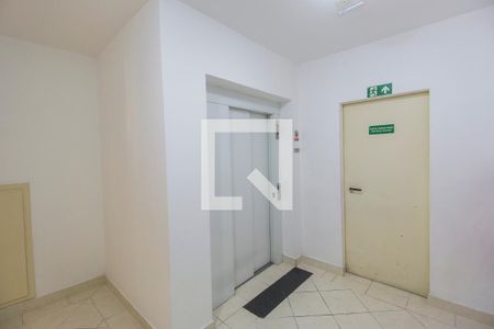 Apartamento para alugar com 60m², 2 quartos e 1 vagaEntrada