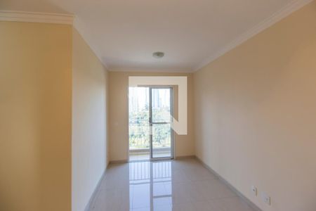 Sala de TV de apartamento para alugar com 2 quartos, 60m² em Jardim Tupanci, Barueri