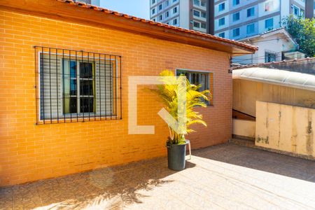 Casa à venda com 159m², 4 quartos e 2 vagas Casa à venda com 159m², 4 quartos e 2 vagasvaranda
