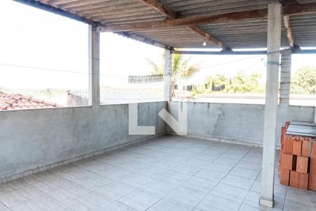 Casa à venda com 159m², 4 quartos e 2 vagas Casa à venda com 159m², 4 quartos e 2 vagasTerraço
