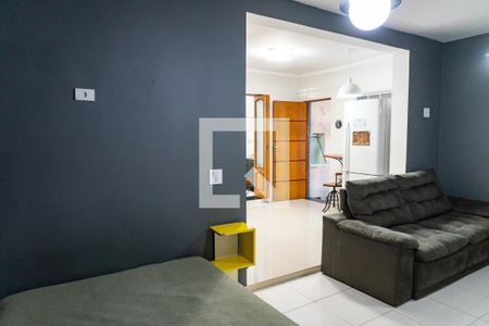 Casa à venda com 159m², 4 quartos e 2 vagas Casa à venda com 159m², 4 quartos e 2 vagasQuarto