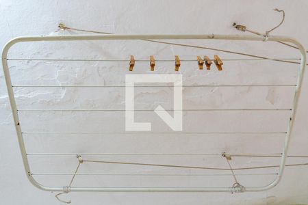 Casa à venda com 159m², 4 quartos e 2 vagas Casa à venda com 159m², 4 quartos e 2 vagasÁrea de Serviço Detalhe