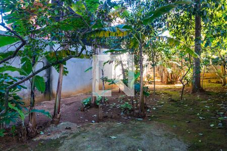 Casa à venda com 159m², 4 quartos e 2 vagas Casa à venda com 159m², 4 quartos e 2 vagasJardim