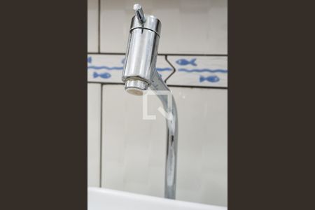 Casa à venda com 159m², 4 quartos e 2 vagas Casa à venda com 159m², 4 quartos e 2 vagasBanheiro - Torneira