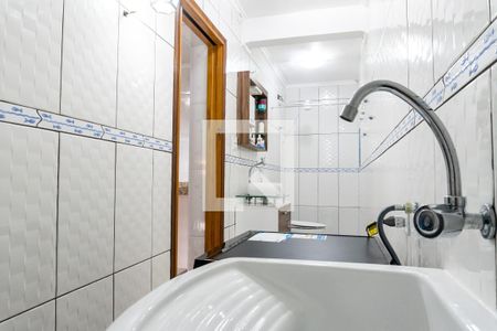 Casa à venda com 159m², 4 quartos e 2 vagas Casa à venda com 159m², 4 quartos e 2 vagasLavanderia