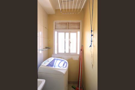 Apartamento à venda com 40m², 1 quarto e sem vaga Apartamento à venda com 40m², 1 quarto e sem vagaÁrea de Serviço