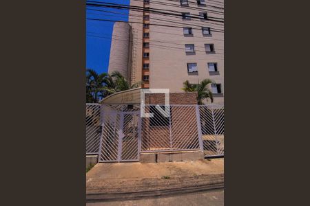 Apartamento à venda com 40m², 1 quarto e sem vaga Apartamento à venda com 40m², 1 quarto e sem vagaFachada