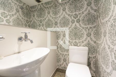Lavabo de apartamento para alugar com 1 quarto, 50m² em Indianópolis, São Paulo