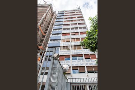Apartamento para alugar com 124m², 3 quartos e 1 vaga Apartamento para alugar com 124m², 3 quartos e 1 vagaFachada