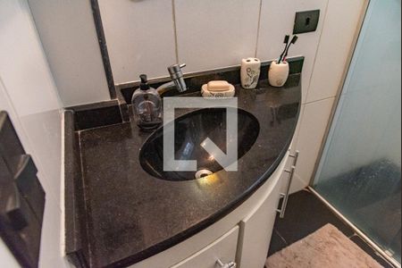 Apartamento para alugar com 124m², 3 quartos e 1 vaga Apartamento para alugar com 124m², 3 quartos e 1 vagaBanheiro da suíte