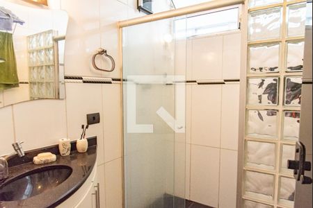 Apartamento para alugar com 124m², 3 quartos e 1 vaga Apartamento para alugar com 124m², 3 quartos e 1 vagaBanheiro da suíte